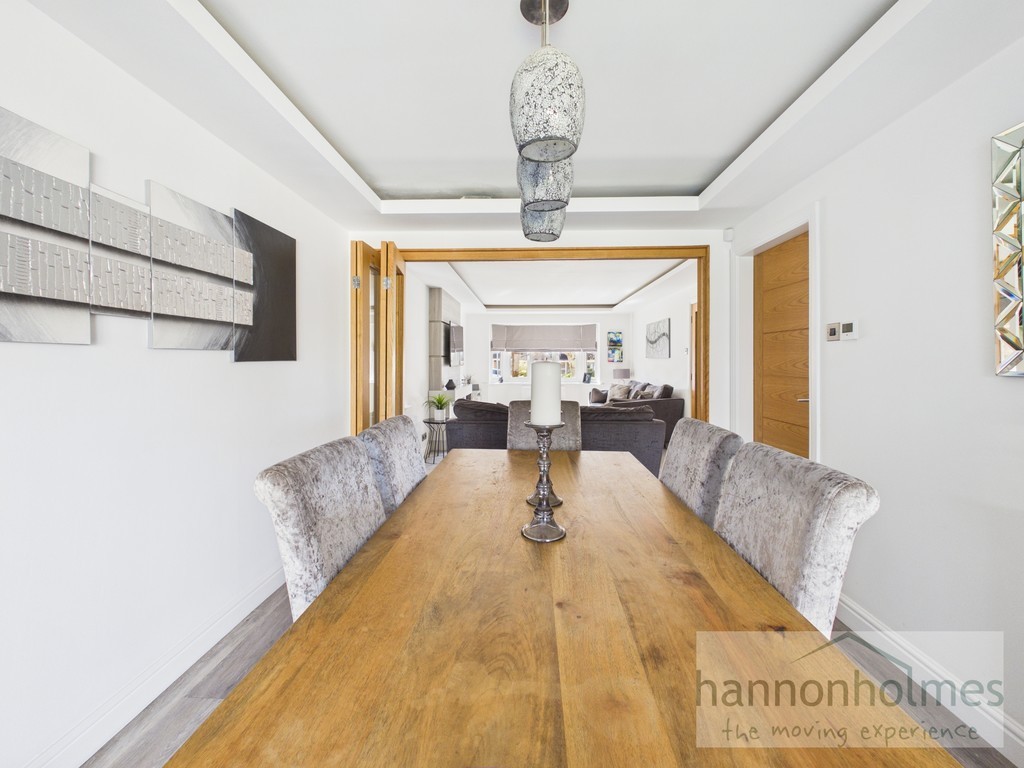 Images for Kentsford Drive, Radcliffe, Manchester EAID:0c021585af0b9d676445b7c53ff3beb9 BID:1