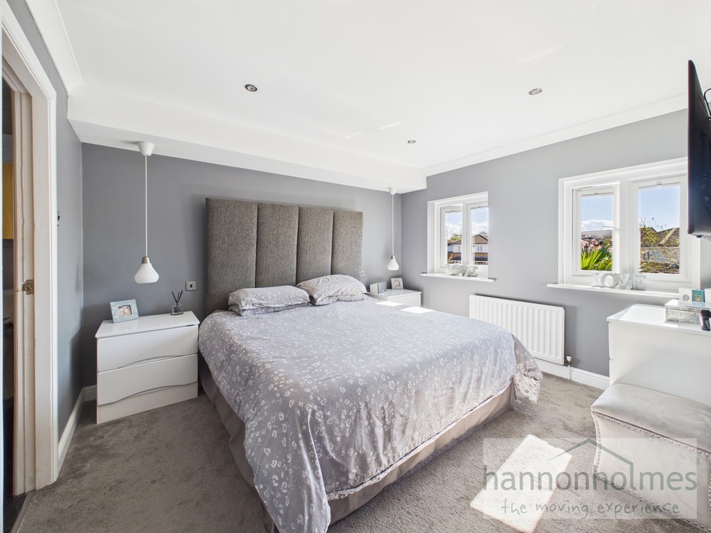 Images for Kentsford Drive, Radcliffe, Manchester EAID:0c021585af0b9d676445b7c53ff3beb9 BID:1