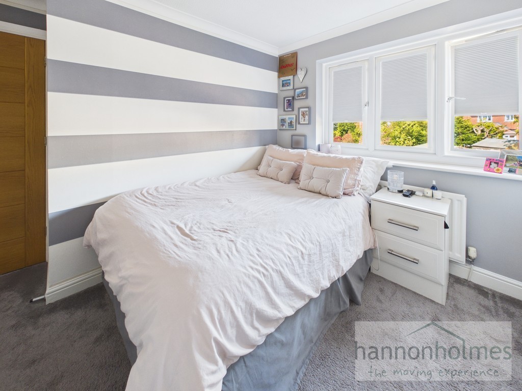 Images for Kentsford Drive, Radcliffe, Manchester EAID:0c021585af0b9d676445b7c53ff3beb9 BID:1