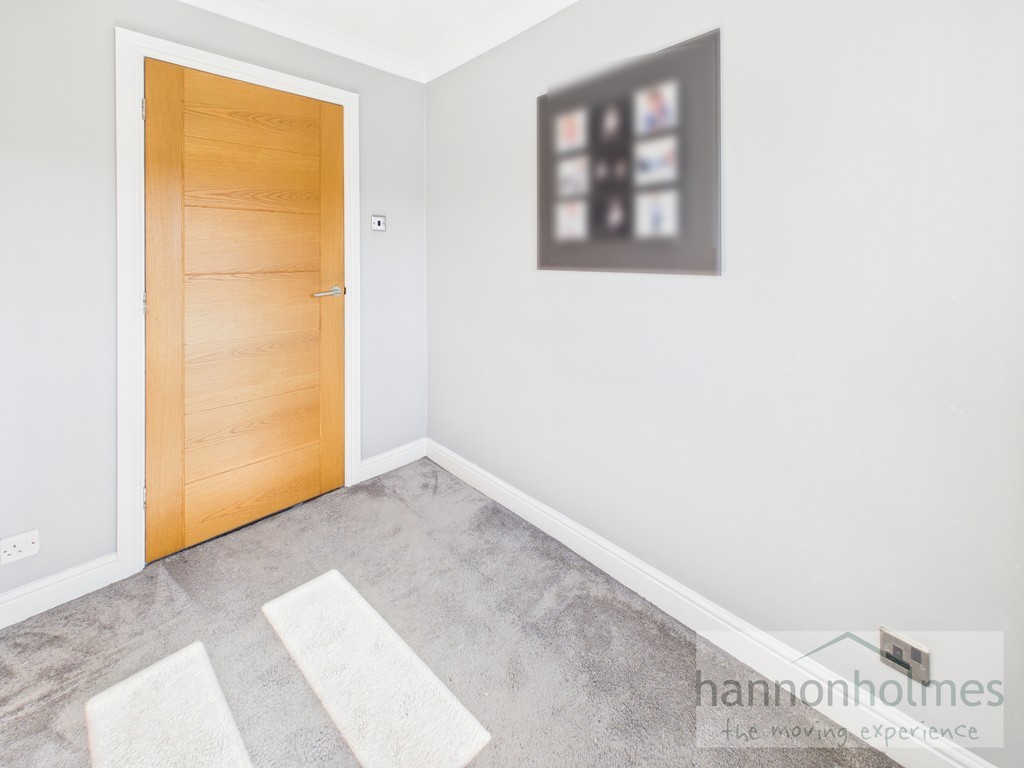 Images for Kentsford Drive, Radcliffe, Manchester EAID:0c021585af0b9d676445b7c53ff3beb9 BID:1