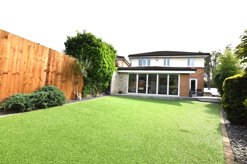 Images for Kentsford Drive, Radcliffe, Manchester EAID:0c021585af0b9d676445b7c53ff3beb9 BID:1