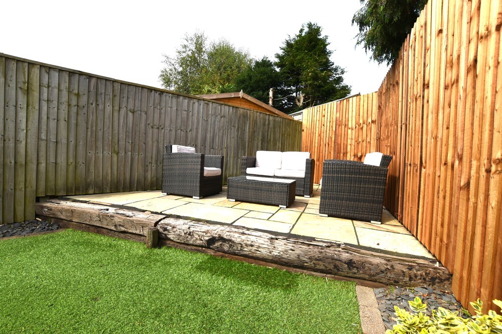 Images for Kentsford Drive, Radcliffe, Manchester EAID:0c021585af0b9d676445b7c53ff3beb9 BID:1