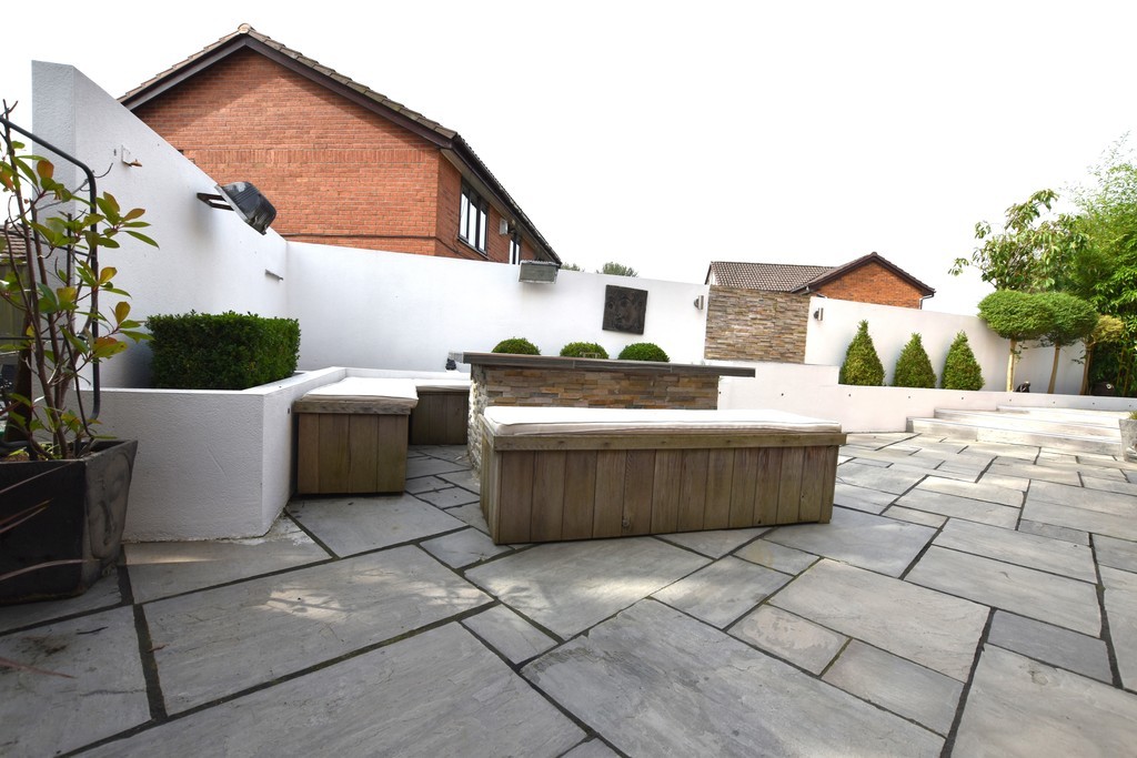 Images for Kentsford Drive, Radcliffe, Manchester EAID:0c021585af0b9d676445b7c53ff3beb9 BID:1
