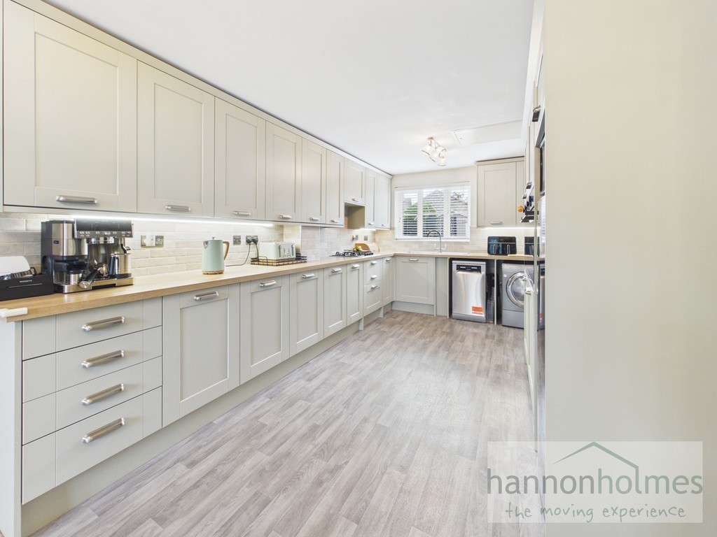 Images for Whitington Close, Bolton EAID:0c021585af0b9d676445b7c53ff3beb9 BID:1