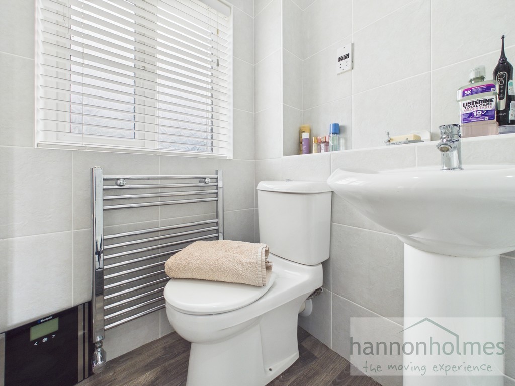 Images for Whitington Close, Bolton EAID:0c021585af0b9d676445b7c53ff3beb9 BID:1