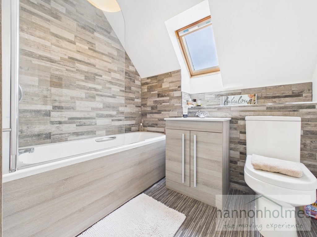 Images for Whitington Close, Bolton EAID:0c021585af0b9d676445b7c53ff3beb9 BID:1