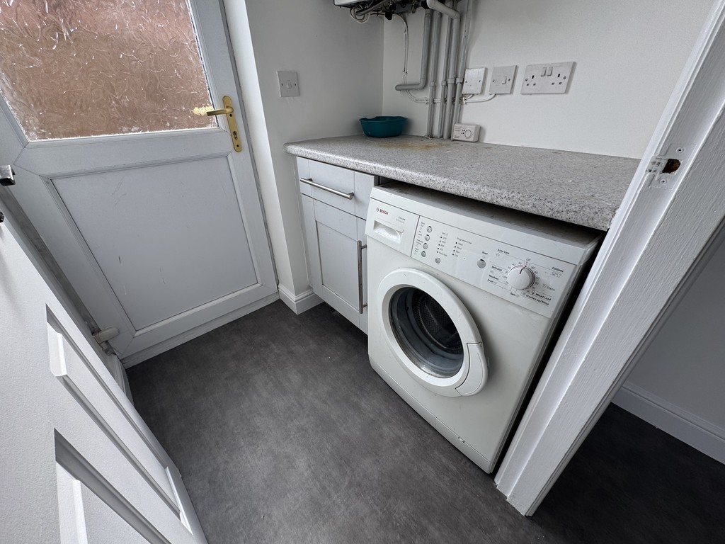 Images for Harper Fold Road, Radcliffe, Manchester EAID:0c021585af0b9d676445b7c53ff3beb9 BID:1