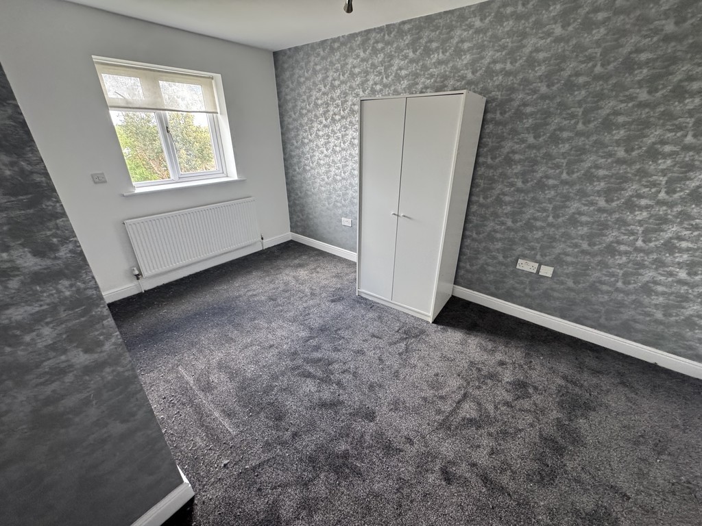Images for Harper Fold Road, Radcliffe, Manchester EAID:0c021585af0b9d676445b7c53ff3beb9 BID:1