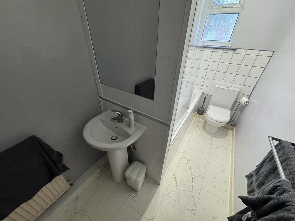 Images for Wallwork Street, Radcliffe, Manchester EAID:0c021585af0b9d676445b7c53ff3beb9 BID:1