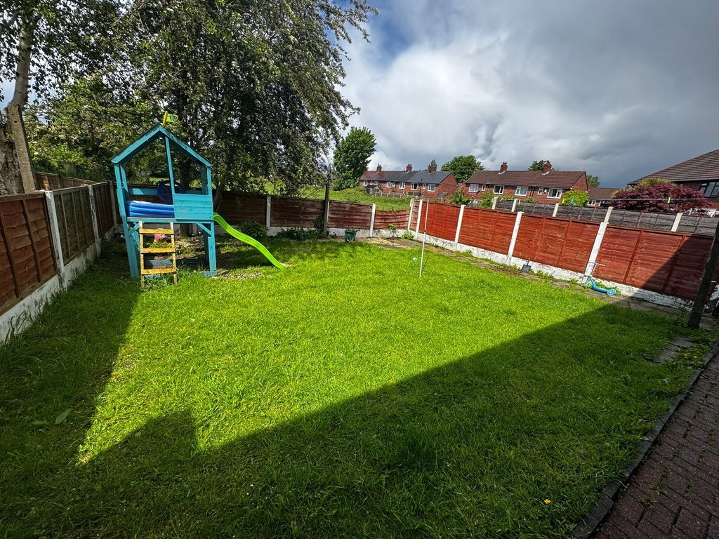 Images for Booth Road, Little Lever, Bolton EAID:0c021585af0b9d676445b7c53ff3beb9 BID:1