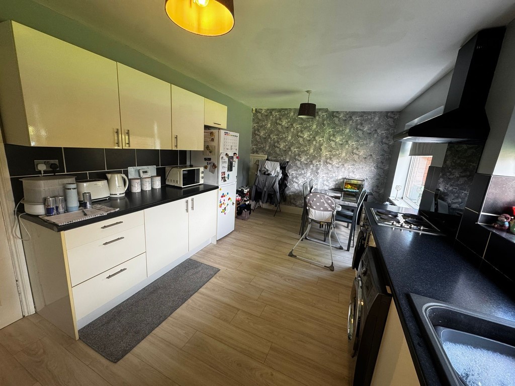 Images for Booth Road, Little Lever, Bolton EAID:0c021585af0b9d676445b7c53ff3beb9 BID:1