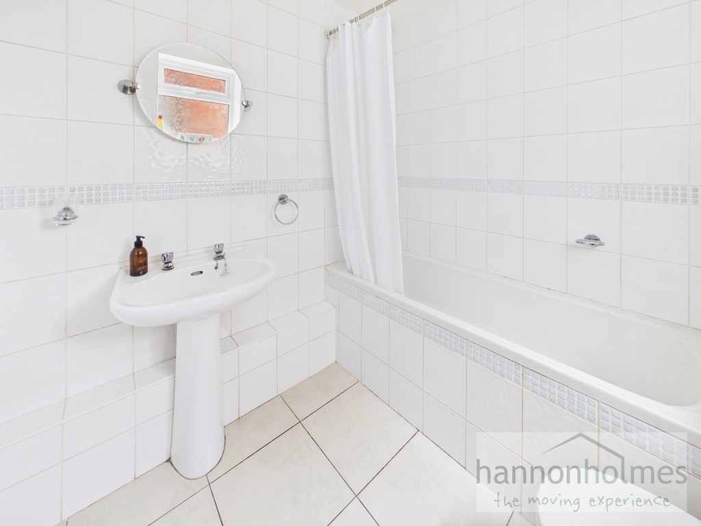 Images for Church Street, Little Lever, Bolton EAID:0c021585af0b9d676445b7c53ff3beb9 BID:1