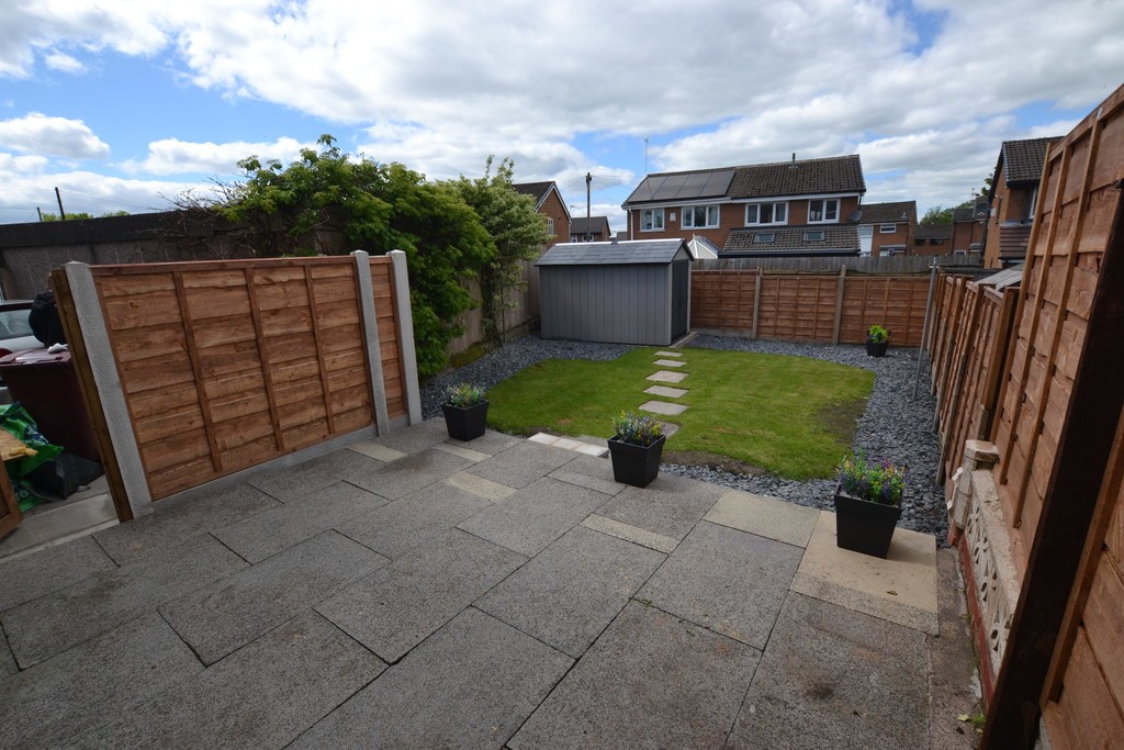 Images for Little Lever, Bolton EAID:0c021585af0b9d676445b7c53ff3beb9 BID:1