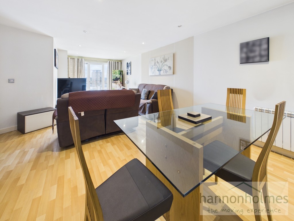Images for Imperial Point, The Quays, Salford EAID:0c021585af0b9d676445b7c53ff3beb9 BID:1
