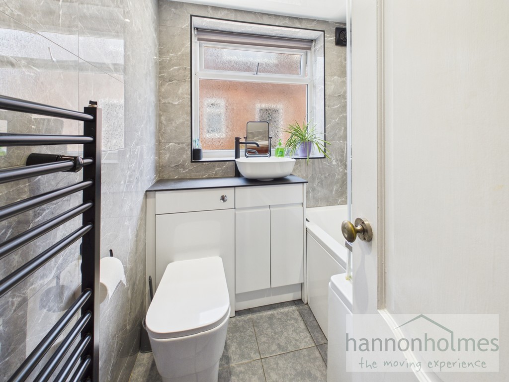 Images for Aintree Road, Little Lever, Bolton EAID:0c021585af0b9d676445b7c53ff3beb9 BID:1