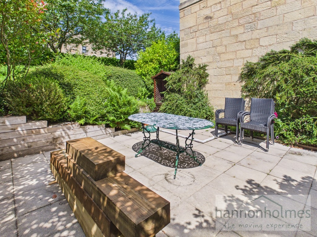 Images for Hardcastle Gardens, Bradshaw, Bolton EAID:0c021585af0b9d676445b7c53ff3beb9 BID:1