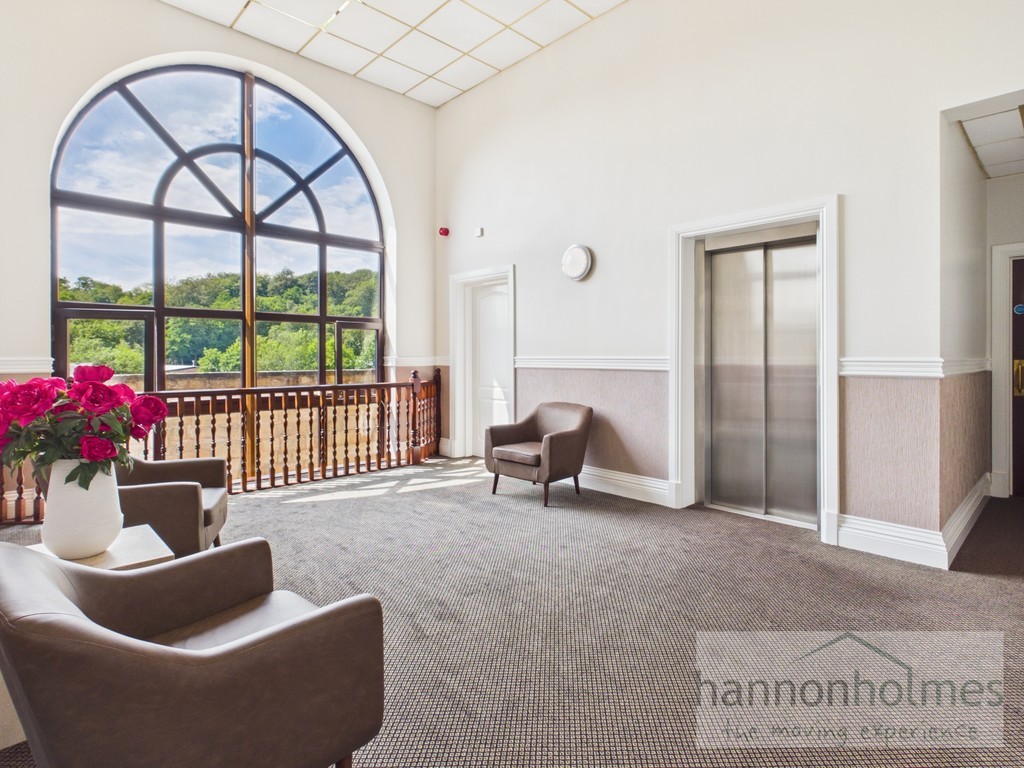 Images for Hardcastle Gardens, Bradshaw, Bolton EAID:0c021585af0b9d676445b7c53ff3beb9 BID:1