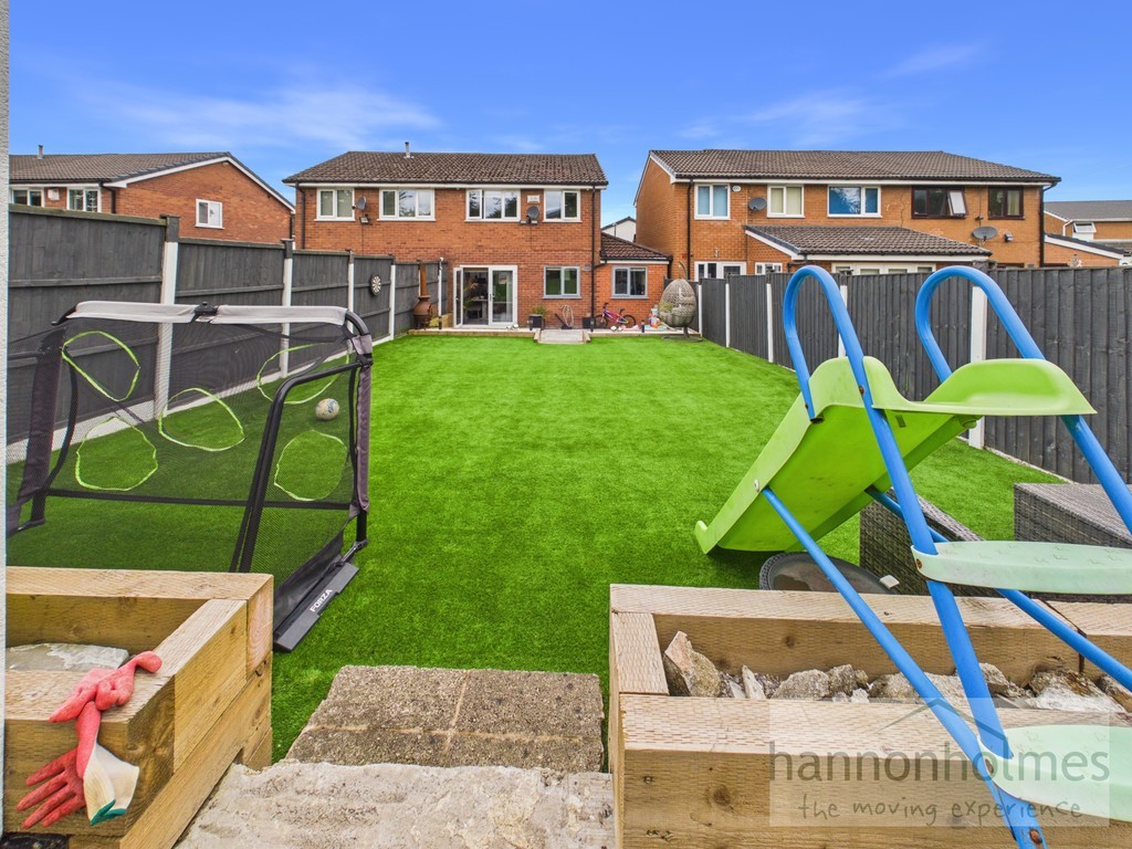 Images for Durham Close, Little Lever, Bolton EAID:0c021585af0b9d676445b7c53ff3beb9 BID:1