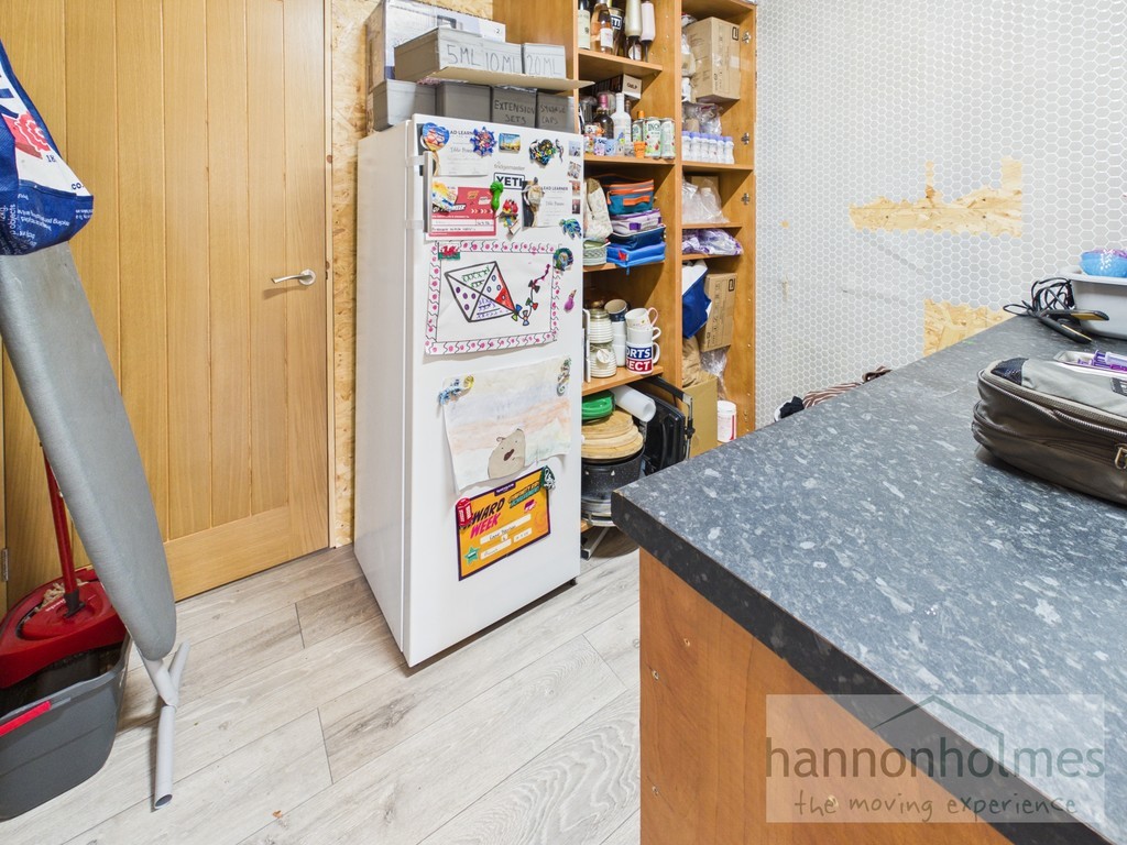 Images for Chiswick Drive, Radcliffe, Manchester EAID:0c021585af0b9d676445b7c53ff3beb9 BID:1