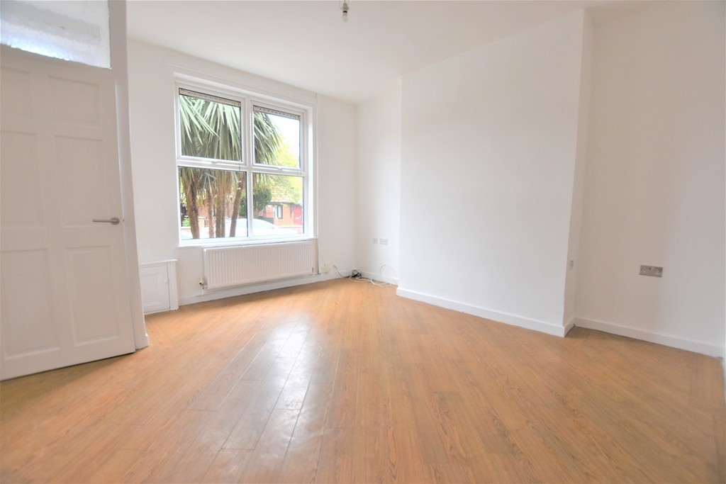 Images for Deane Church Lane, Bolton EAID:0c021585af0b9d676445b7c53ff3beb9 BID:1